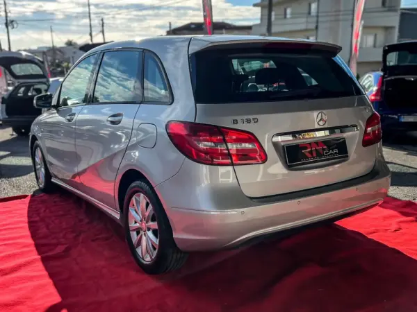 Mercedes-Benz B 180 CDi BlueEfficiency 6
