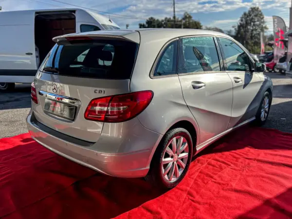 Mercedes-Benz B 180 CDi BlueEfficiency 7