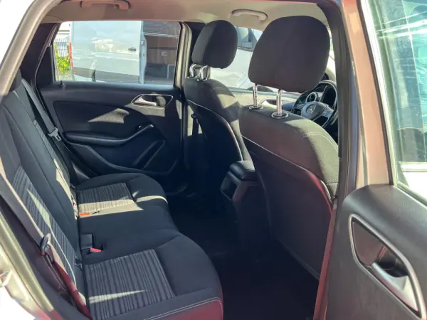 Mercedes-Benz B 180 CDi BlueEfficiency 13