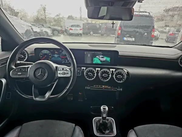 Mercedes-Benz CLA 200 CDi AMG Line 7