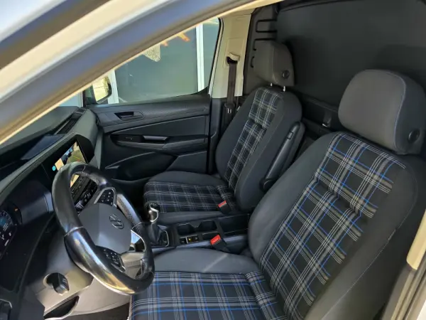Volkswagen Caddy 2.0 TDI 10