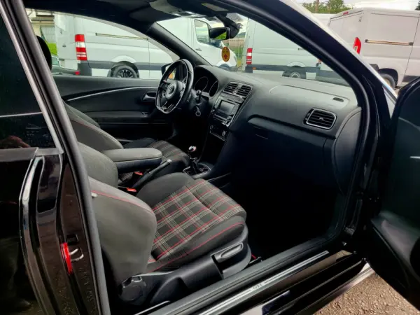 Volkswagen Polo 1.8 TSi GTi 18