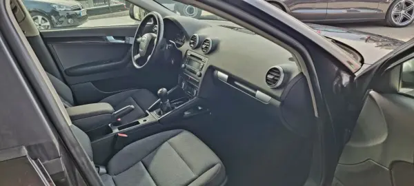 Audi A3 Sportback 1.6 TDi Sport 23