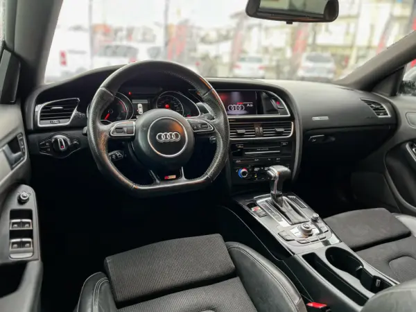 Audi A5 Sportback 2.0 TDI Multitronic S-line 13