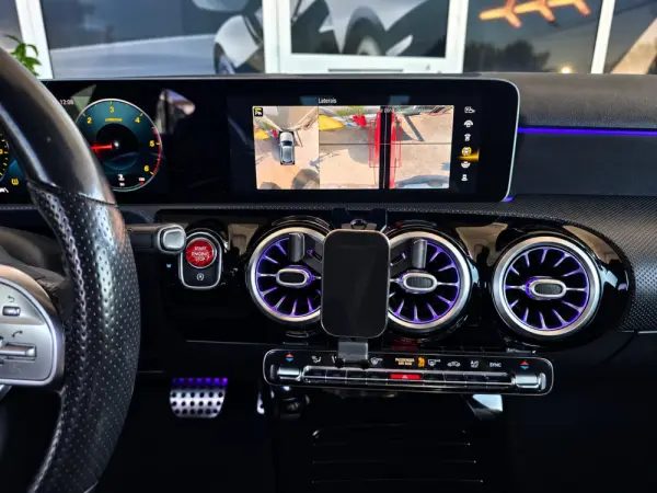 Mercedes-Benz A 180 d 7G-DCT AMG Line 23