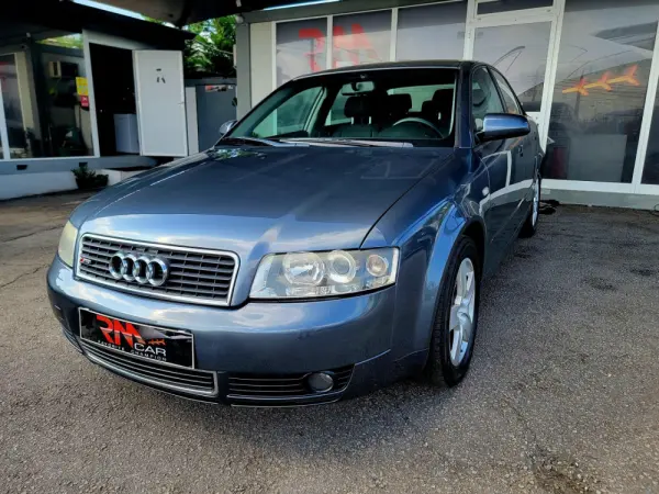 Audi A4 Avant Outro 3