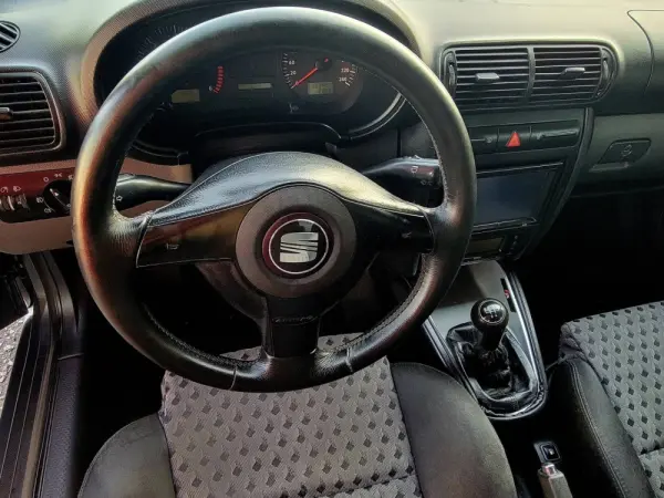 SEAT Leon 1.9 TDI 8