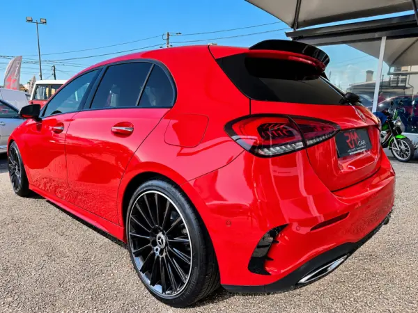 Mercedes-Benz A 180 d 7G-DCT AMG Line 4