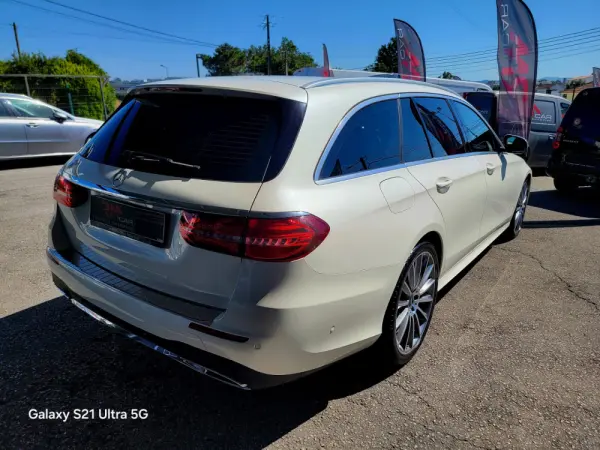 Mercedes-Benz E 220 d AMG Line 7