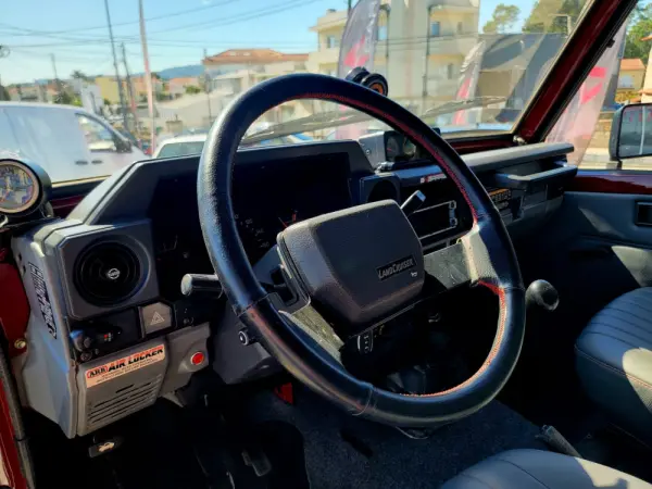 Toyota Land Cruiser BJ73 3.4 D 12