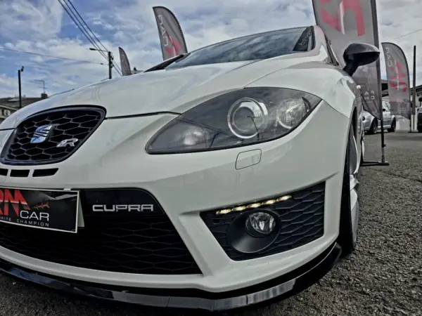 SEAT Leon 2.0 T FSI Cupra R 6