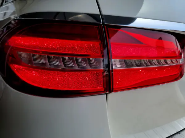 Mercedes-Benz E 220 d AMG Line 39