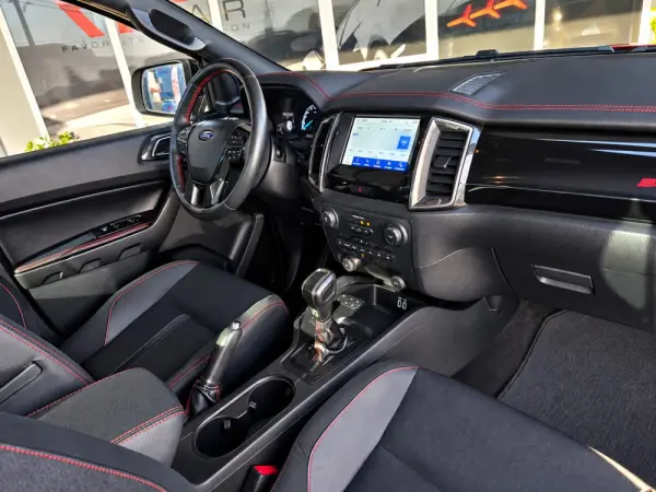 Ford Ranger Stormtrak Special Edition 11