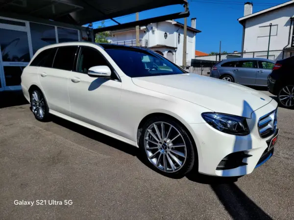 Mercedes-Benz E 220 d AMG Line 5
