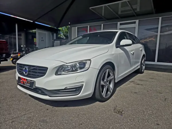 Volvo V60 2.0 D3 3