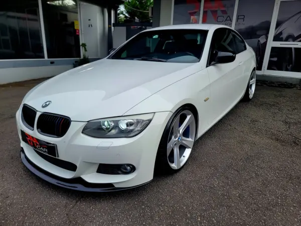 BMW 325 i M Sport Edition 12