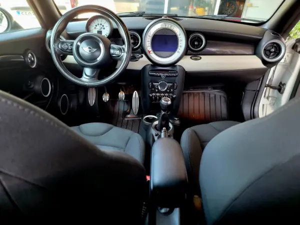 MINI Coupé Cooper SD 17