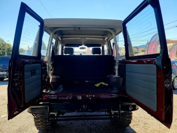 Toyota Land Cruiser BJ73 3.4 D 11