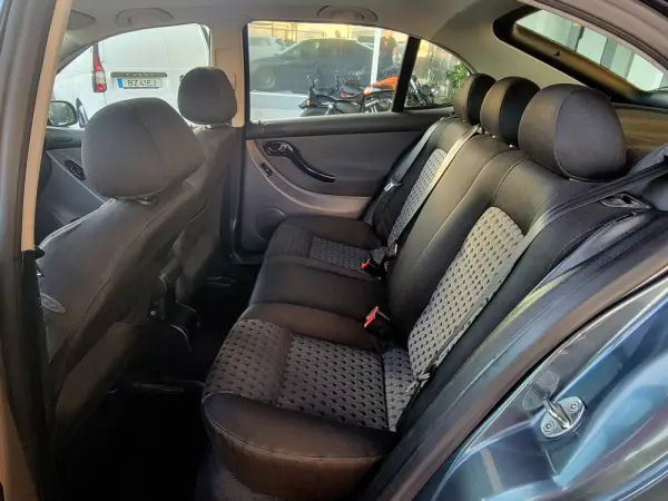 SEAT Leon 1.9 TDI 11