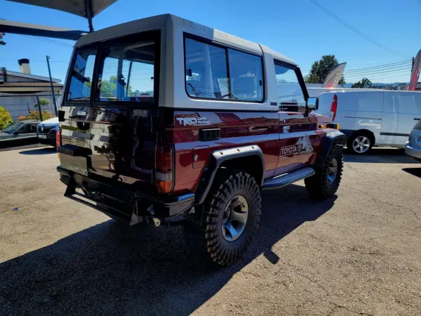 Toyota Land Cruiser BJ73 3.4 D 6