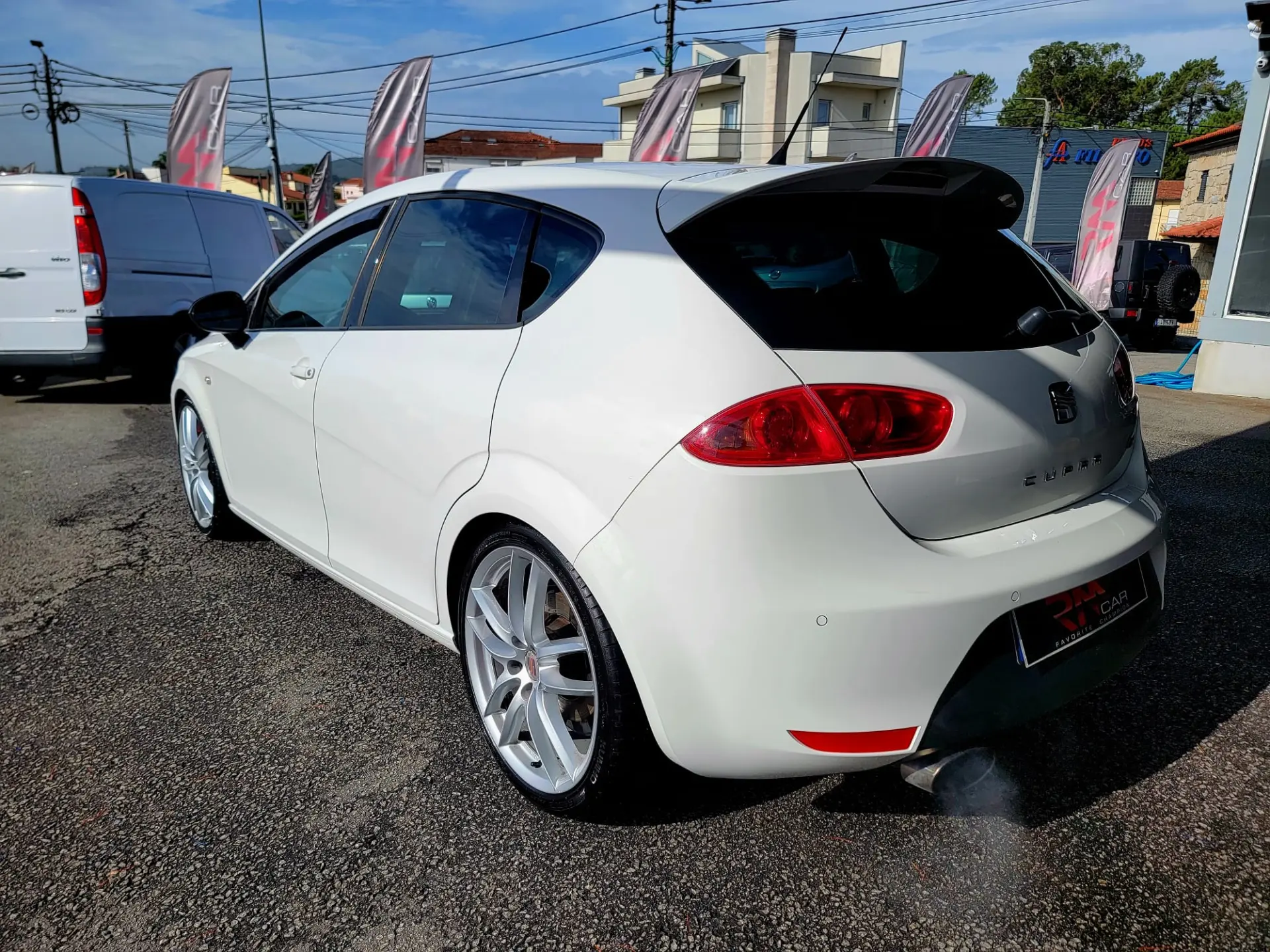 SEAT Leon 2.0 T FSI Cupra R 10