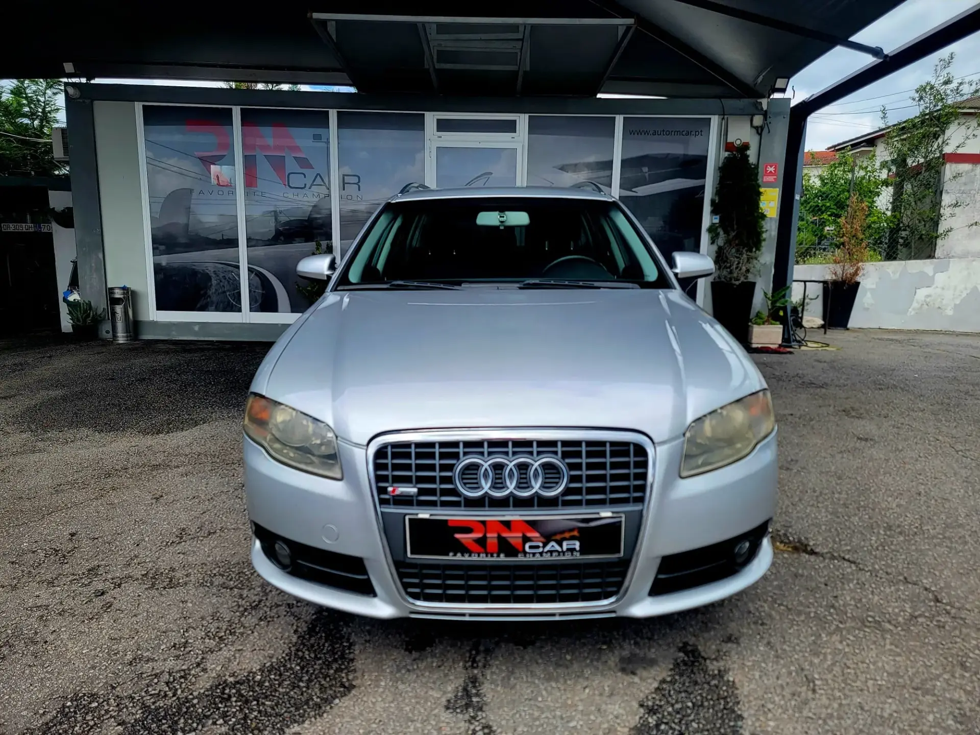 Audi A4 Avant 2.0 TDi S-line 3