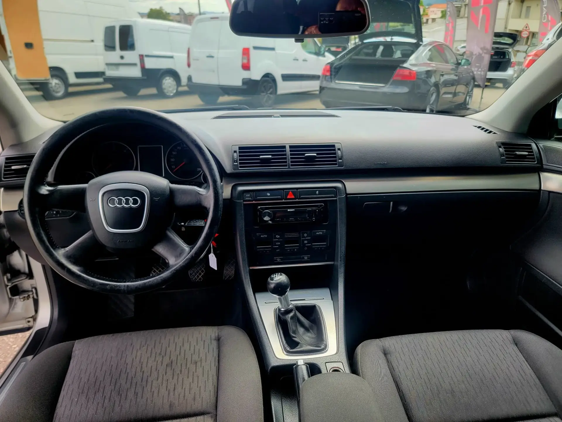 Audi A4 Avant 2.0 TDi S-line 7
