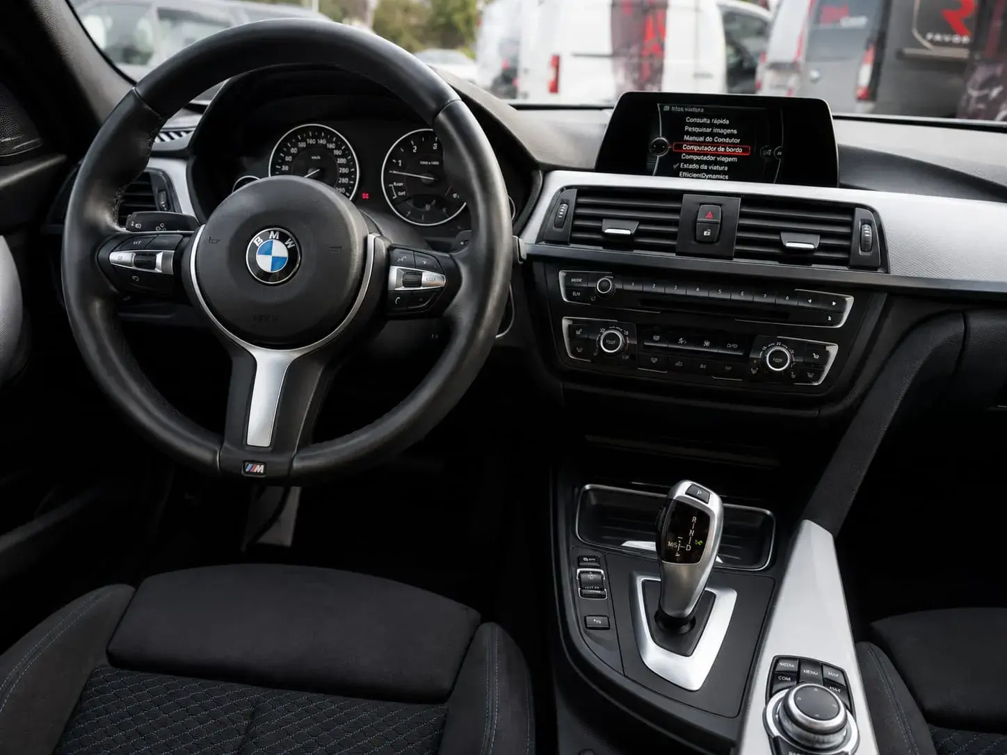 BMW 318 d Auto Pack M 9