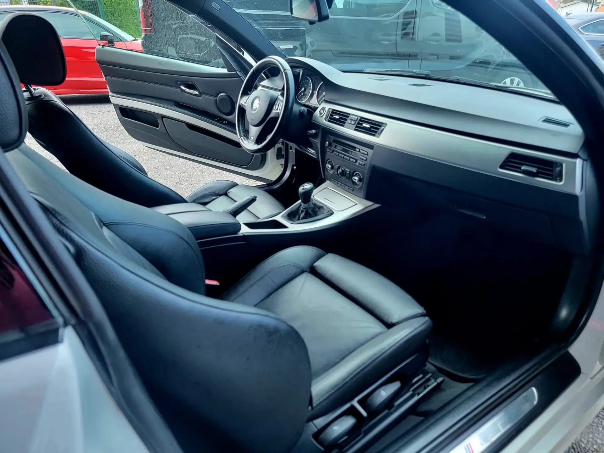 BMW 320 d Pack M 11