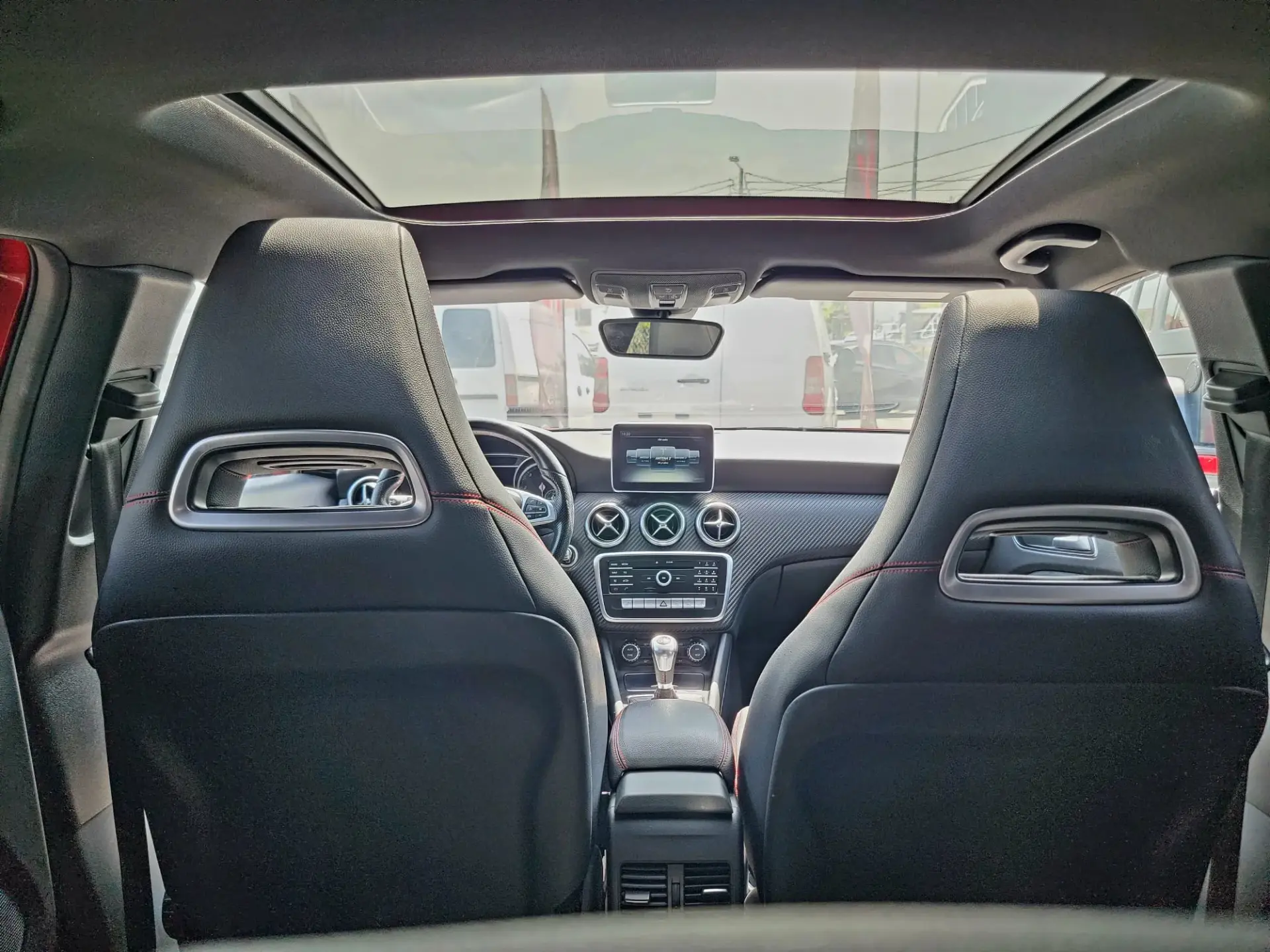 Mercedes-Benz A 180 CDi BlueEfficiency Edition AMG Line 14