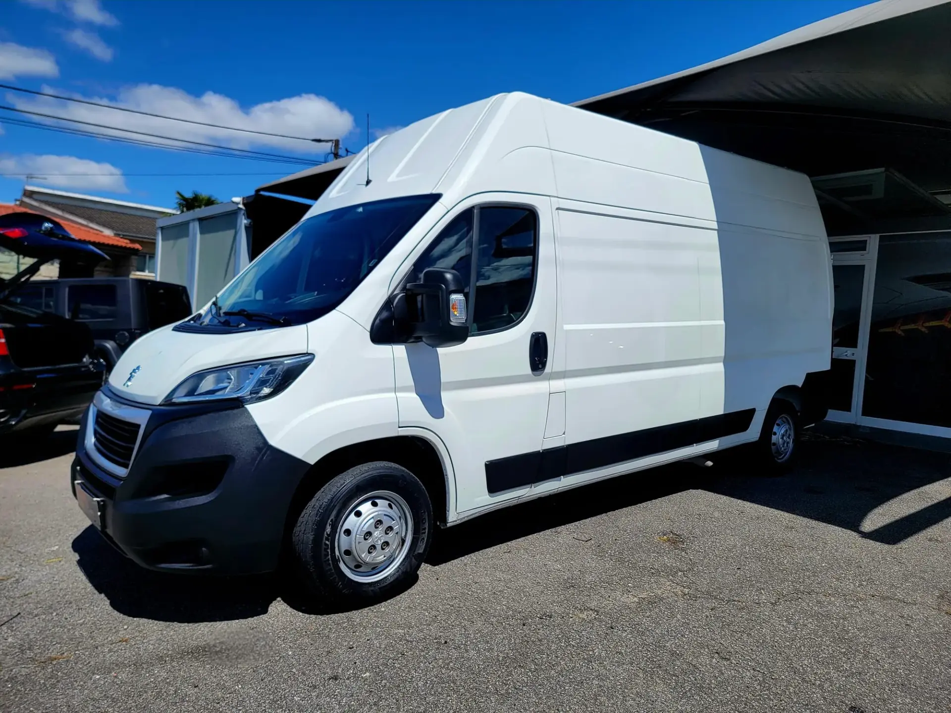 Peugeot Boxer 2.2 BlueHDi 335 L3H3 Pro 15