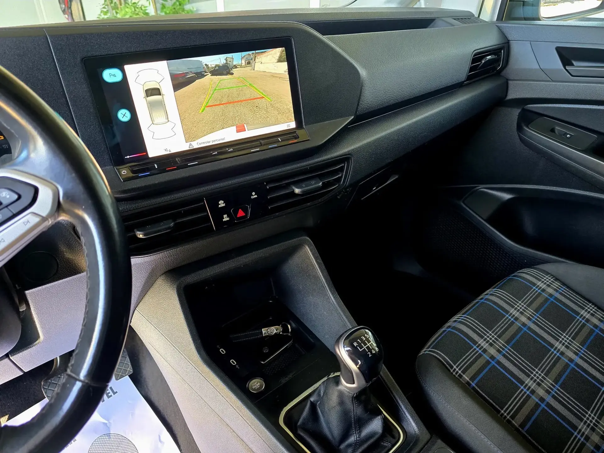 Volkswagen Caddy 2.0 TDI 17