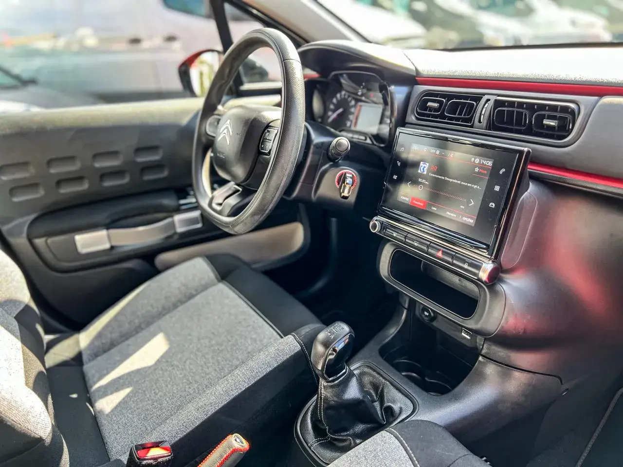 Citroen C3 1.2 PureTech C-Series 16