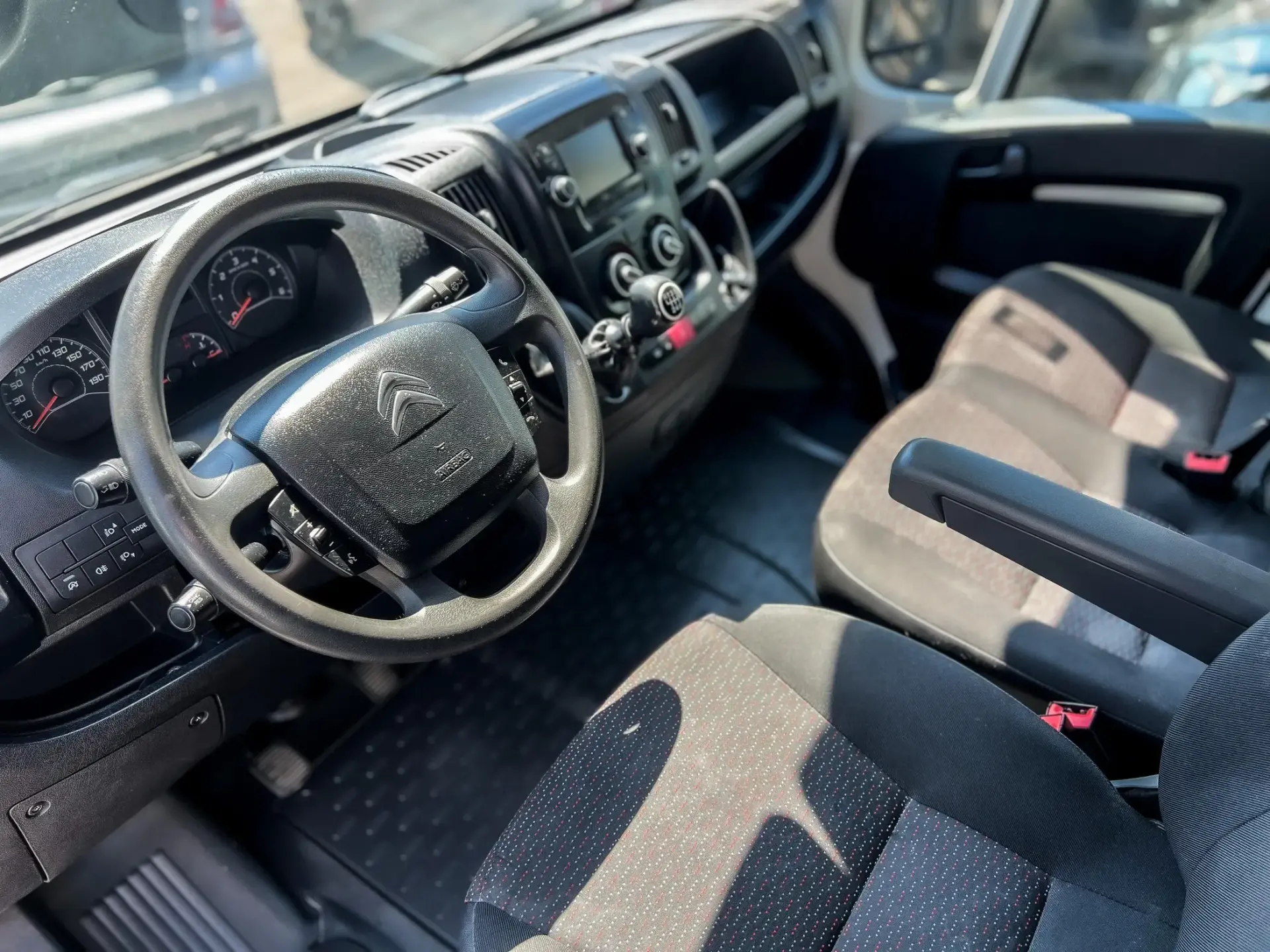 Citroen Jumper 2.2 BlueHDi 33 L2H2 Club 7