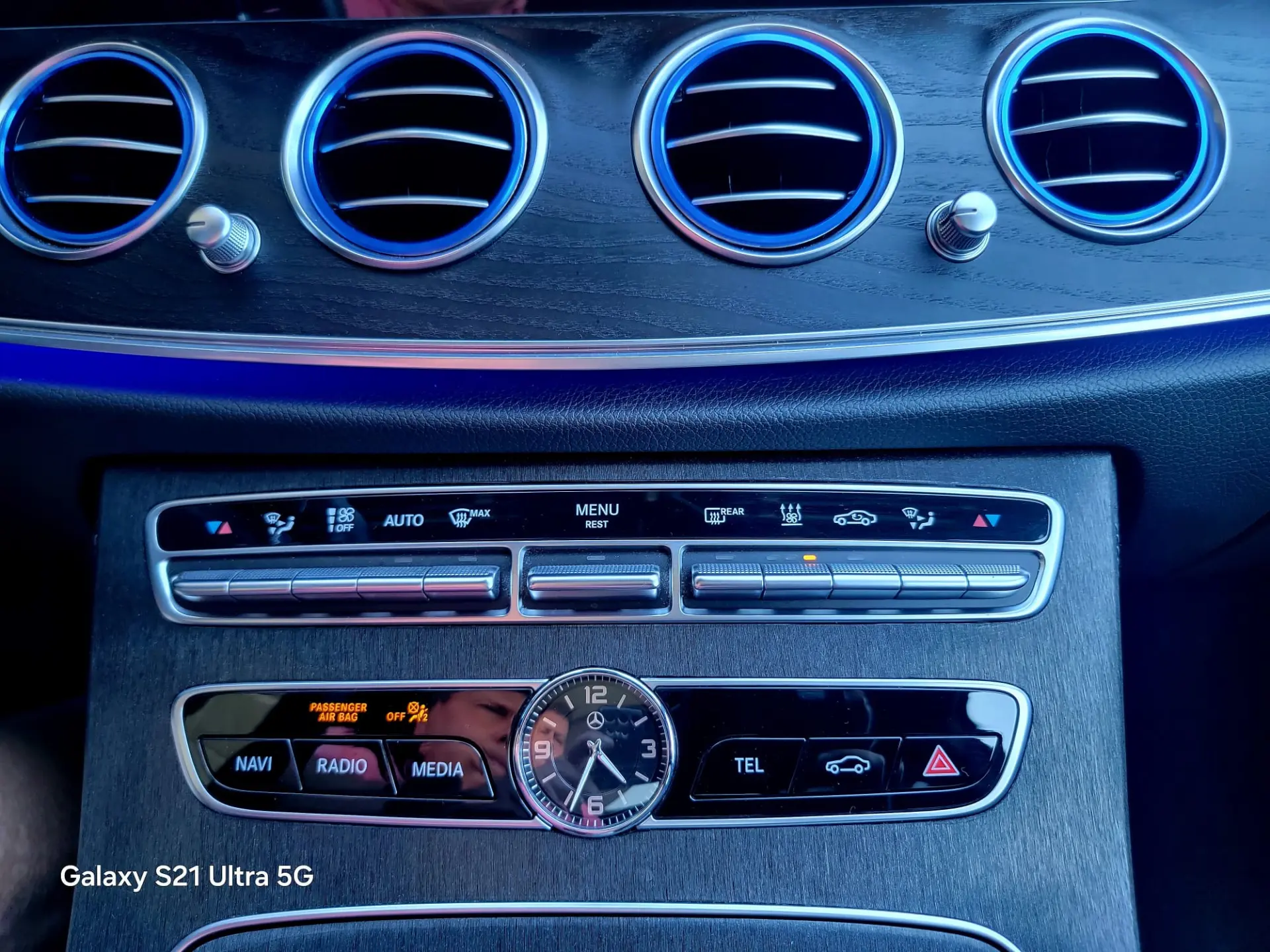 Mercedes-Benz E 220 d AMG Line 10