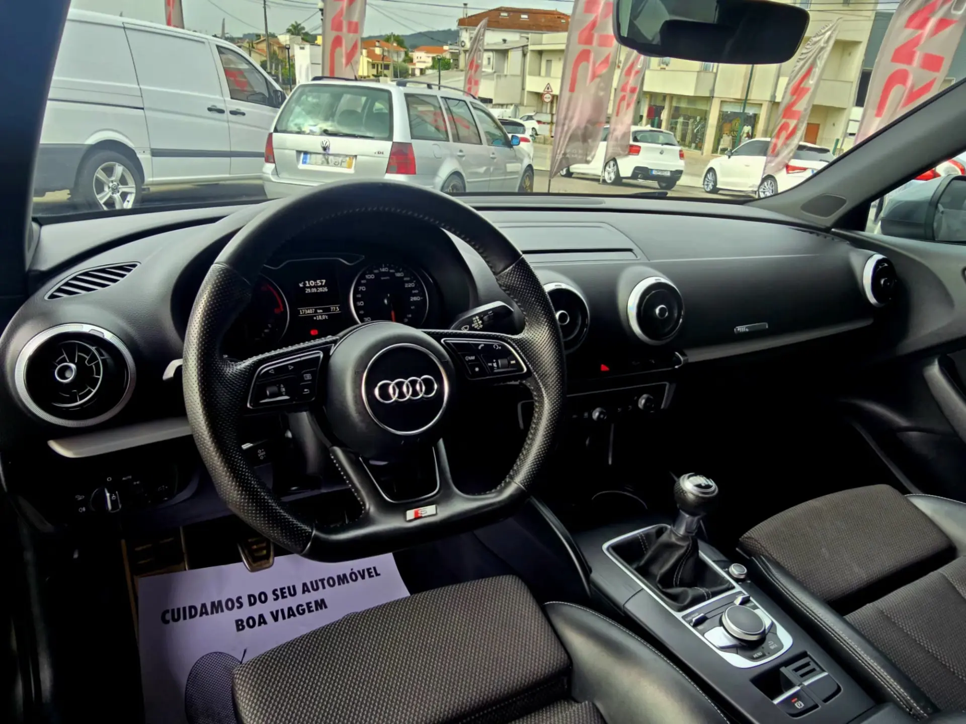 Audi A3 1.6 TDI S-line 10