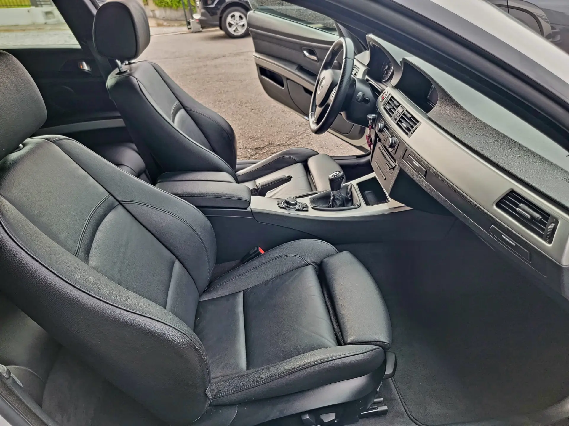 BMW 325 i M Sport Edition 15