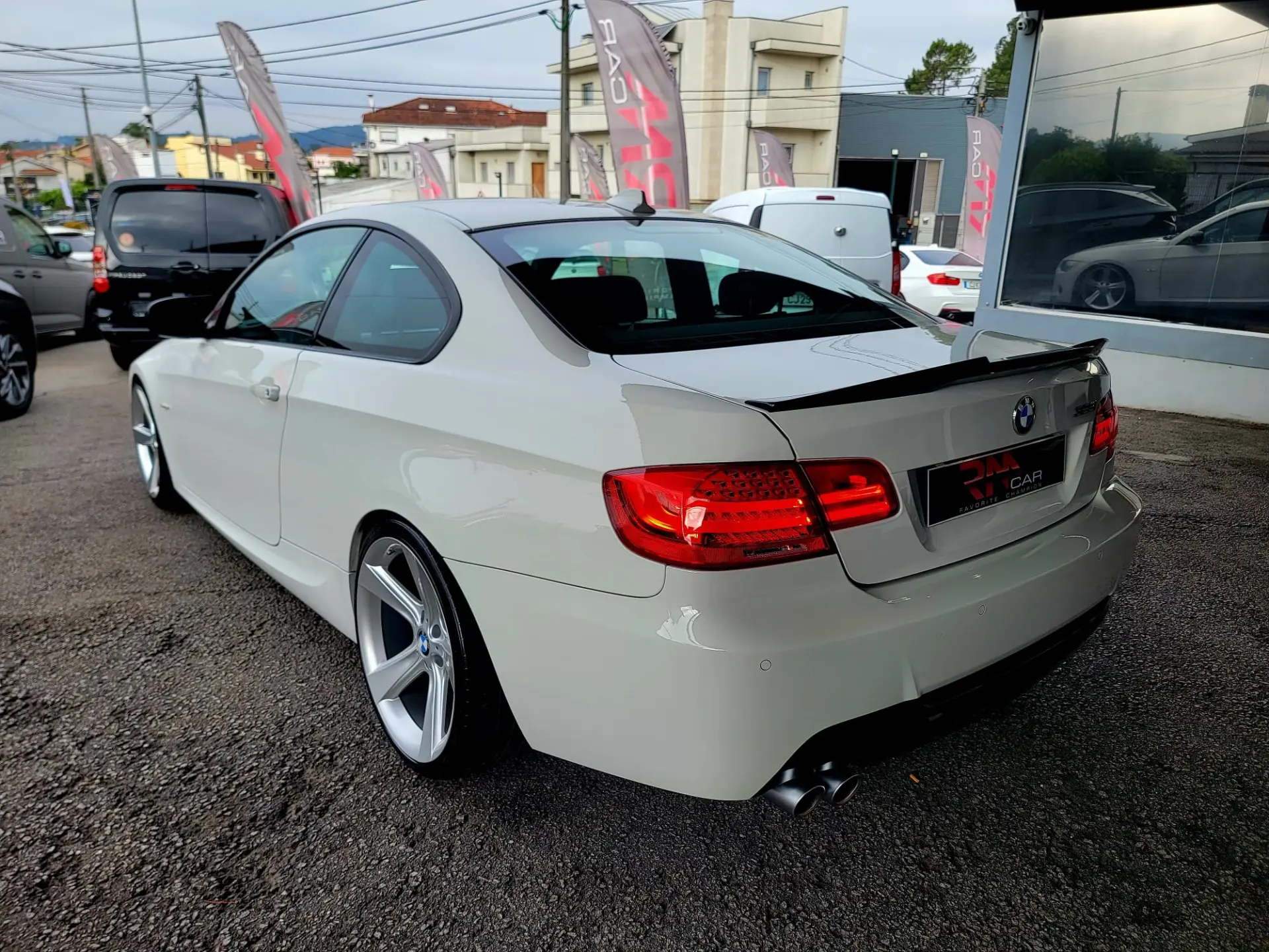 BMW 325 i M Sport Edition 5