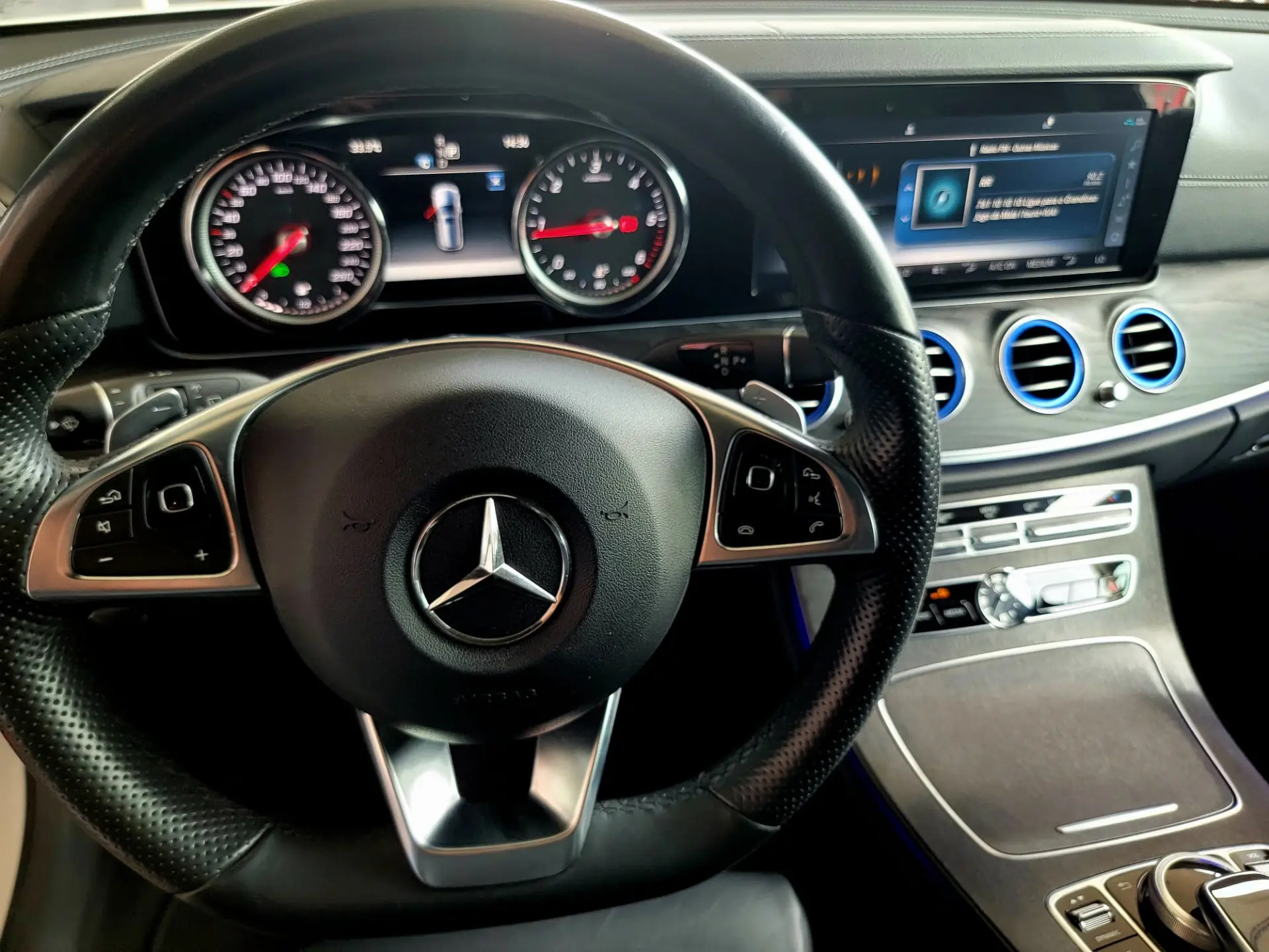 Mercedes-Benz E 220 d AMG Line 30