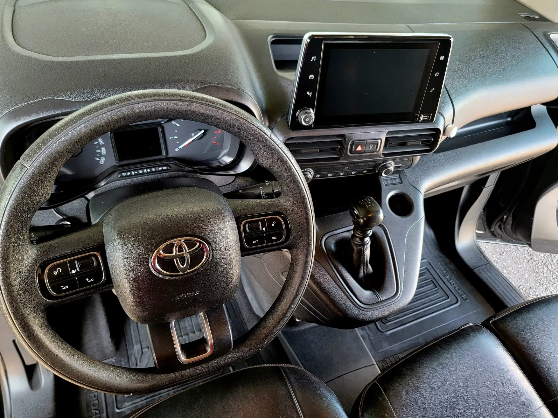 Toyota Proace City Verso 1.5D L1 Comfort 10