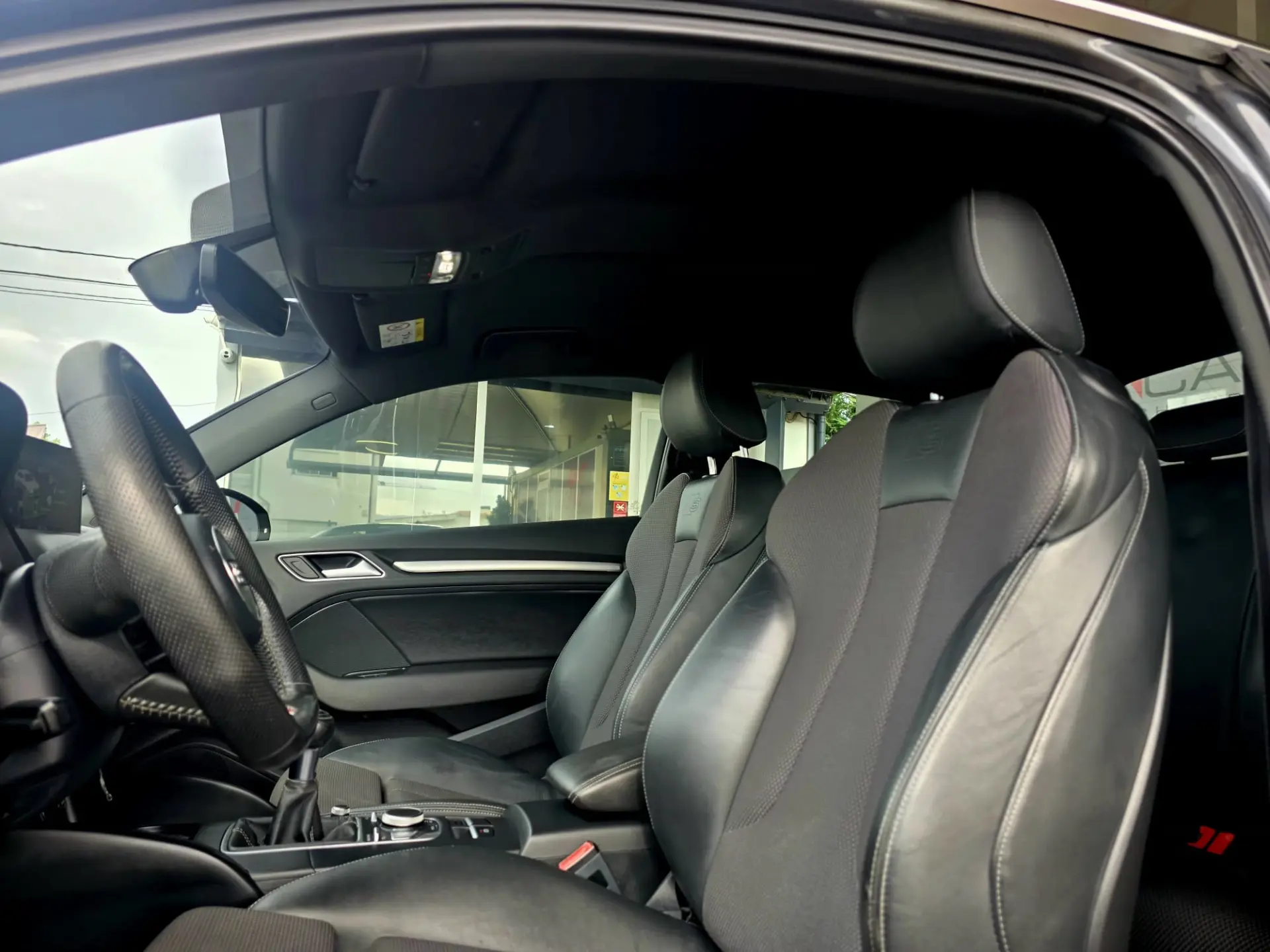 Audi A3 1.6 TDI S-line 18