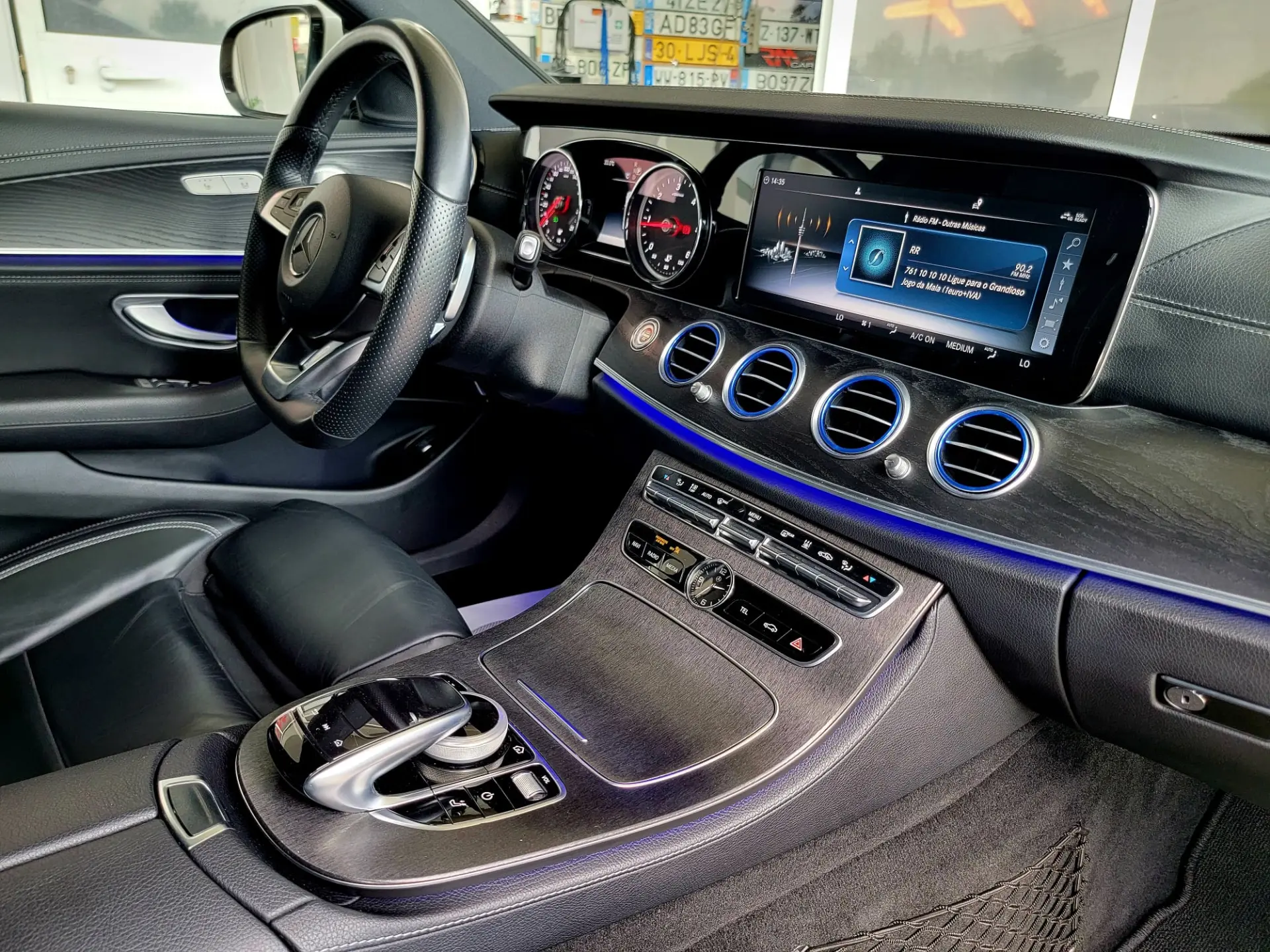 Mercedes-Benz E 220 d AMG Line 33