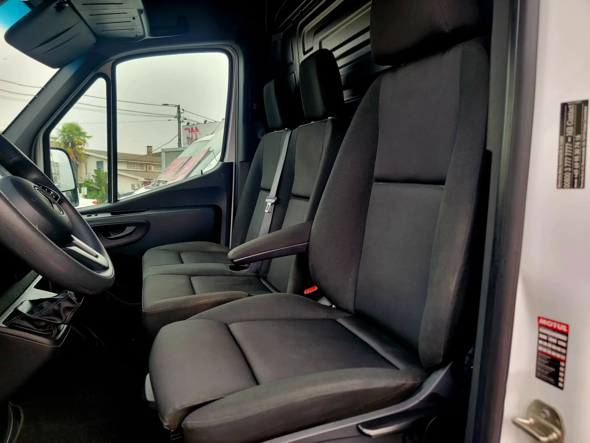 Mercedes-Benz Sprinter 317 CDI/43 CD Pro 8