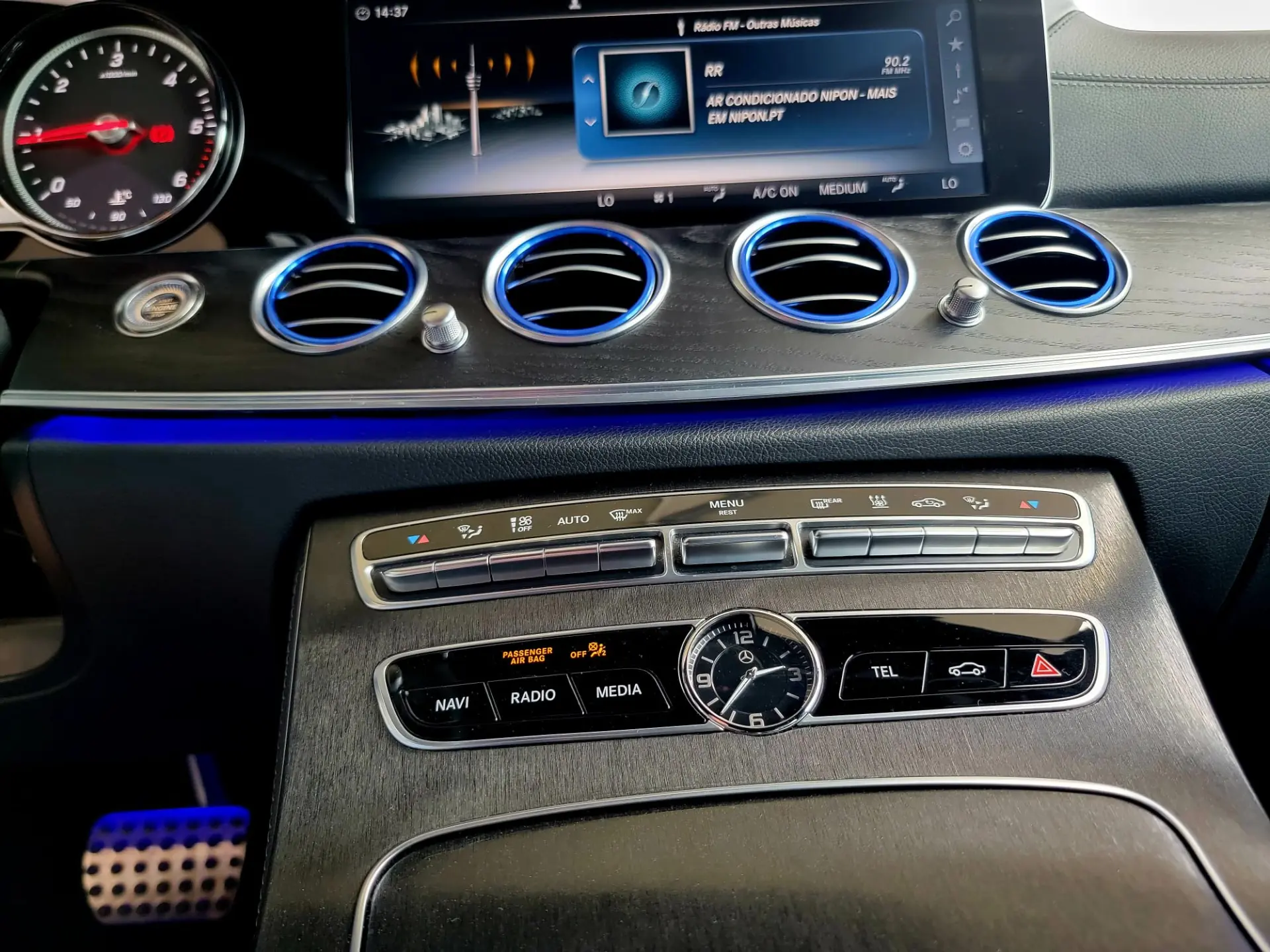 Mercedes-Benz E 220 d AMG Line 29