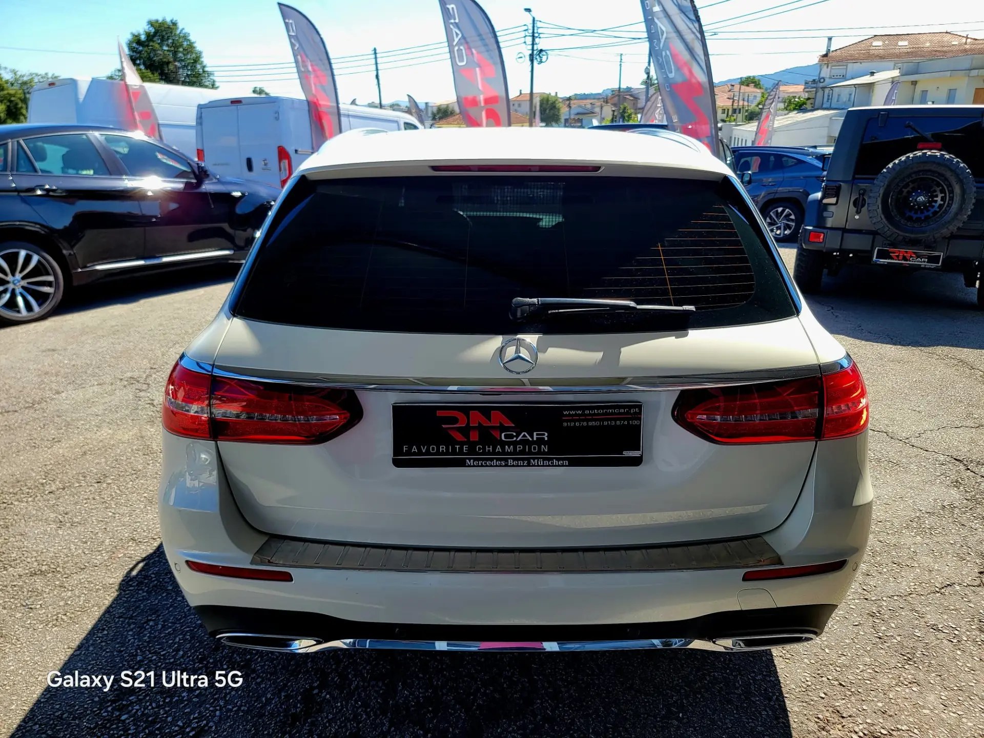 Mercedes-Benz E 220 d AMG Line 4