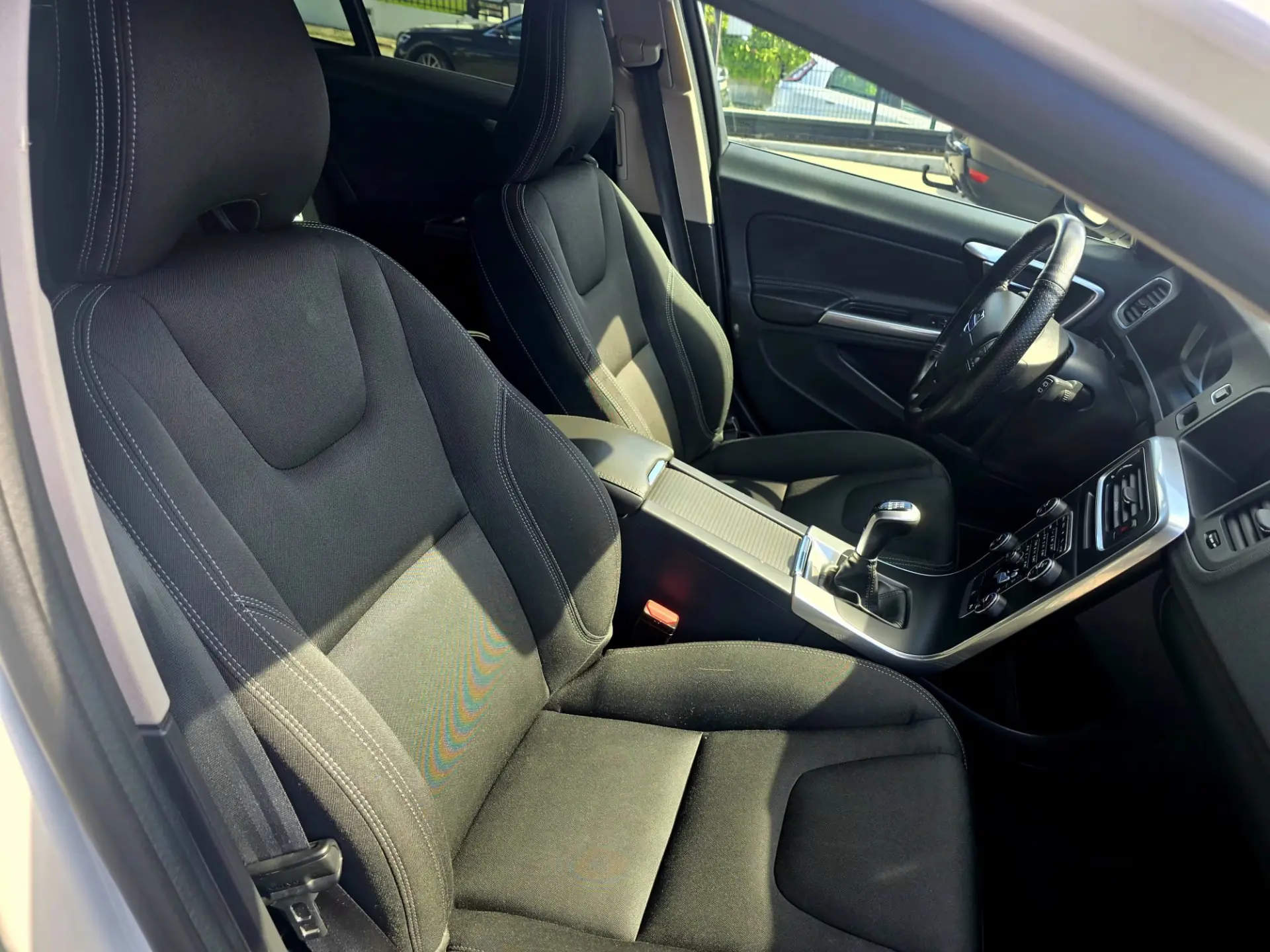 Volvo V60 2.0 D3 12