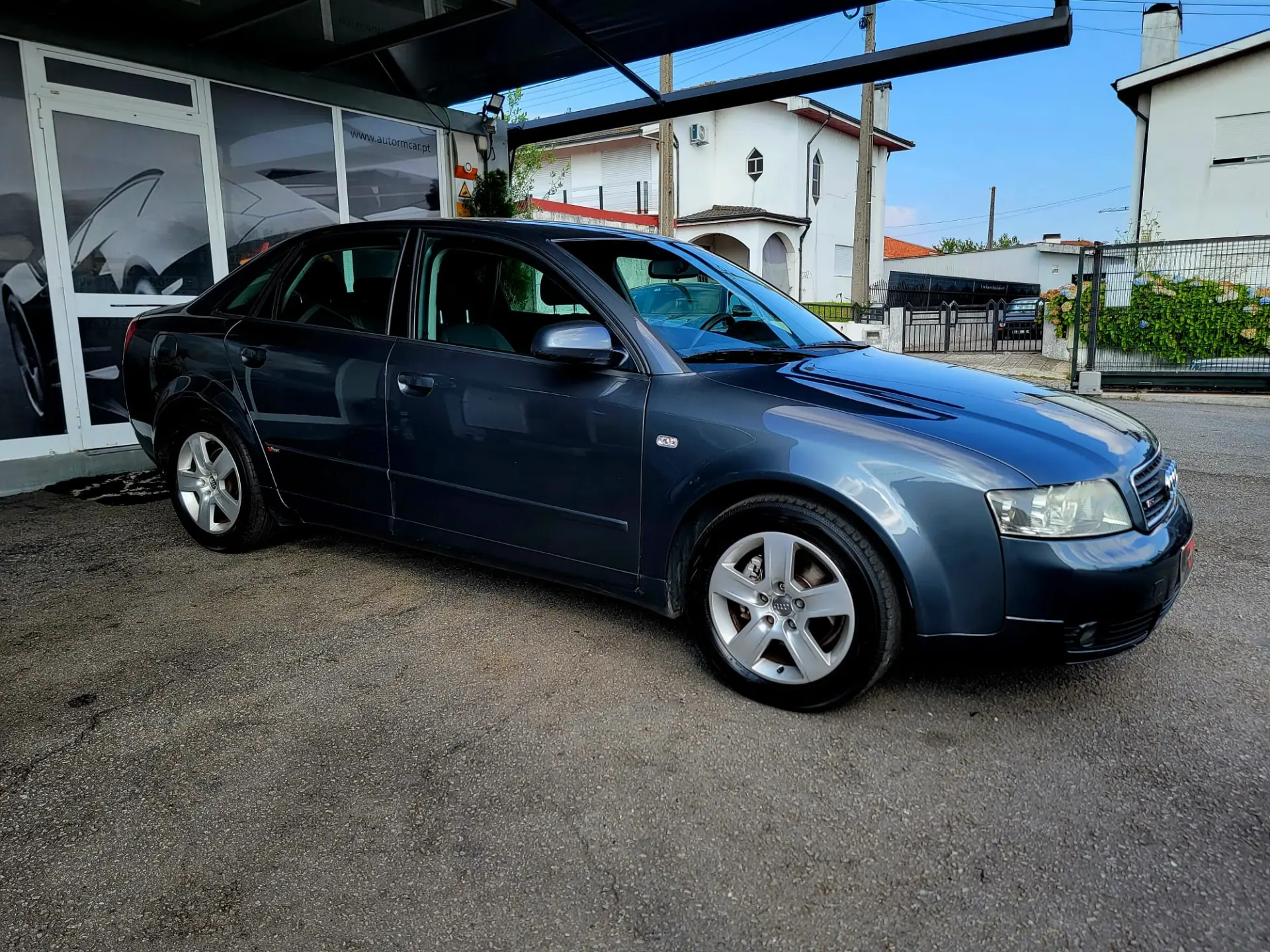 Audi A4 Avant Outro 4