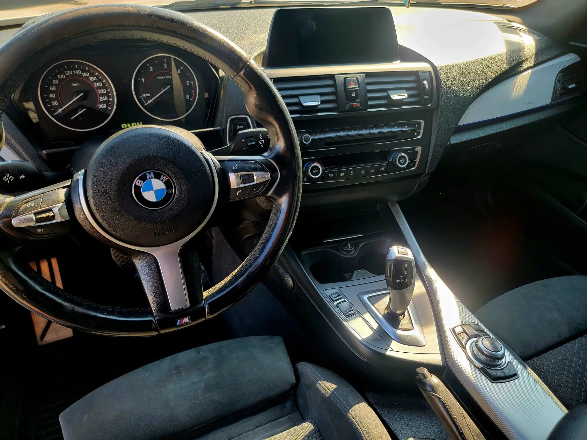 BMW 118 118d M Sport 11