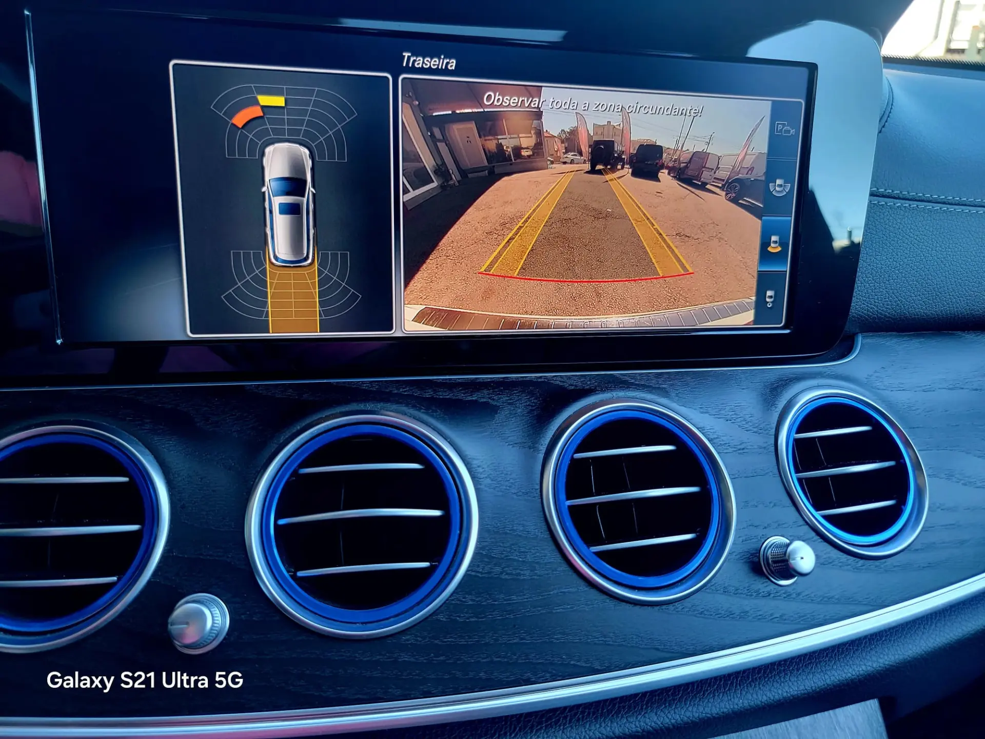 Mercedes-Benz E 220 d AMG Line 11