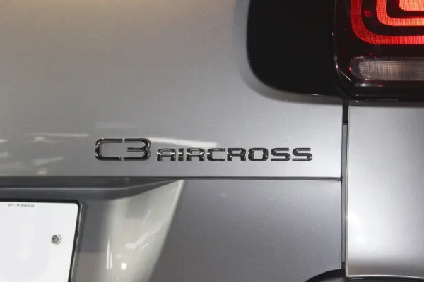 Citroen C3 Aircross 1.2 PureTech Shine Pack 14